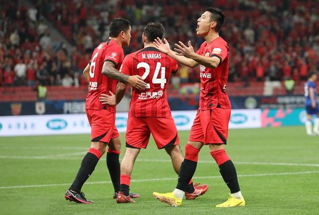 爱游戏体育平台摩托车赛附加赛焦点战：海滨雄狮队翻盘河套雷豹队，外线火力全开。回归即成焦点的简单介绍