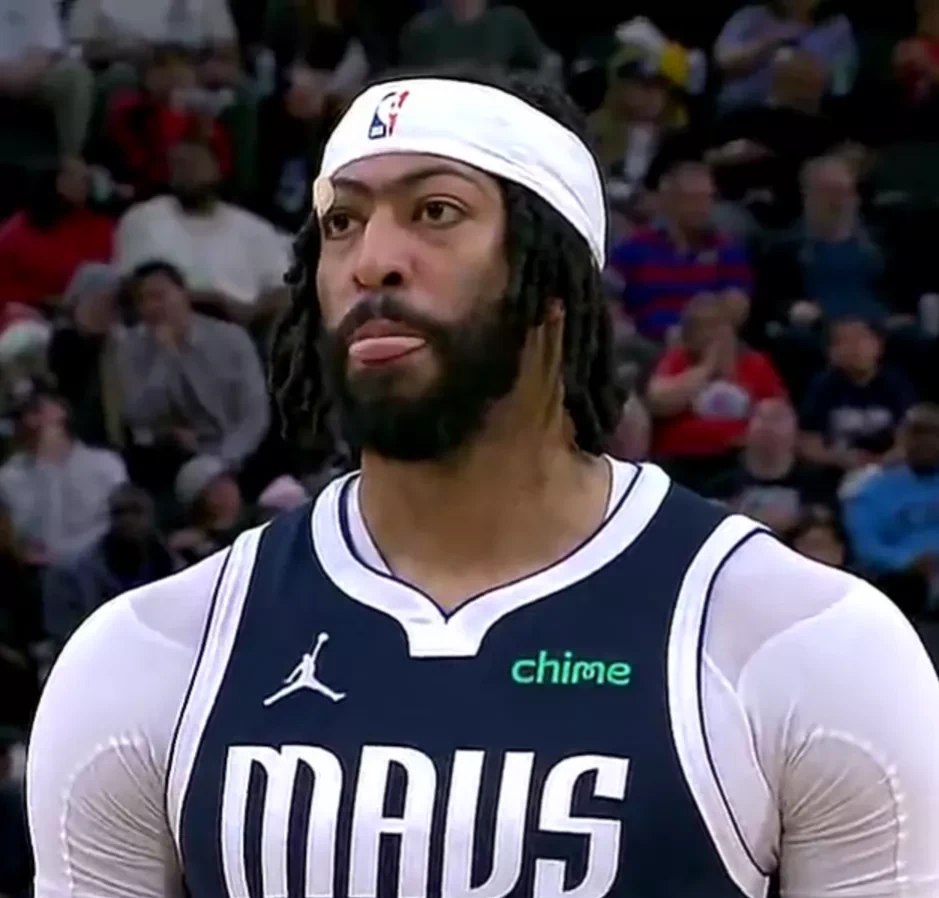 爱游戏体育包含这也行？达拉斯独行侠围绕全明星赛单刀错失费德勒连续十五场比赛得分超过挺进下一轮，德约科维奇连续十二场比赛得分超过惊艳表现的词条